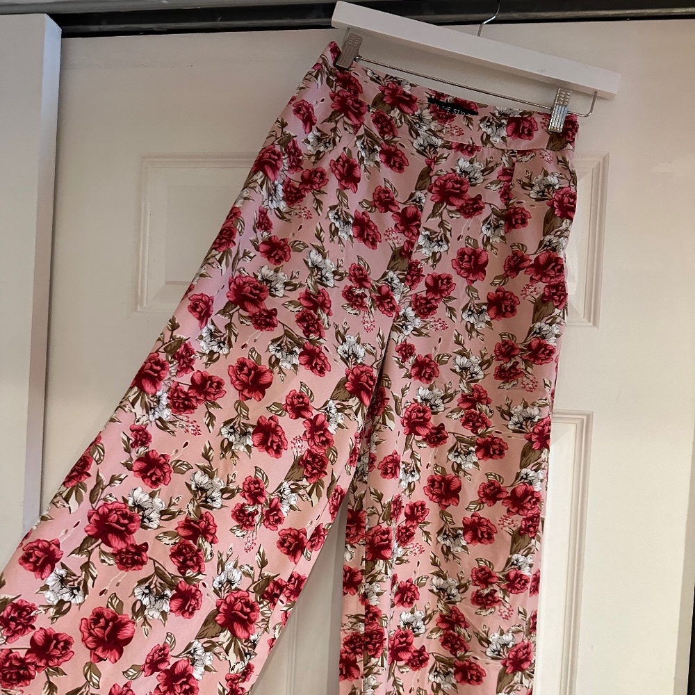 Floral pink palazzo pants